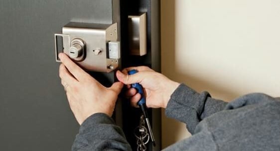 emergency-locksmith-services